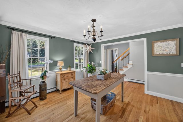 11 Burbank Street, Sandwich, MA 02563