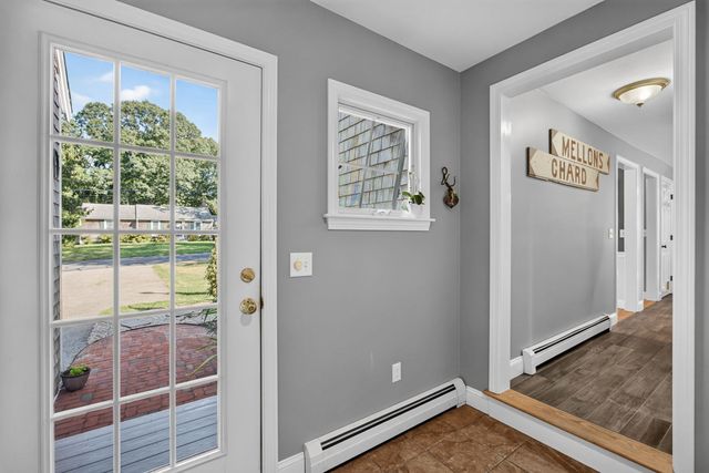11 Burbank Street, Sandwich, MA 02563