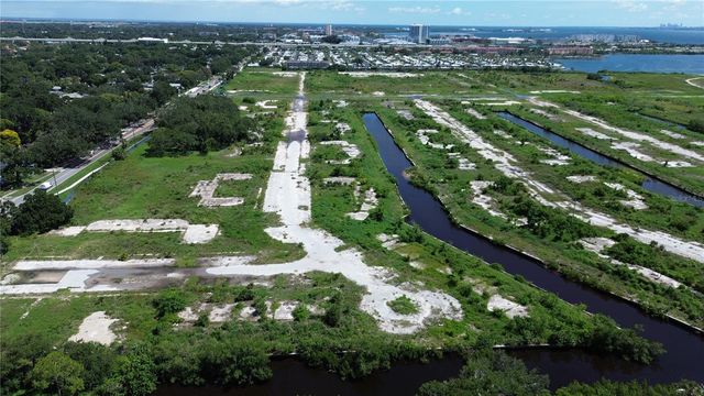 4813 W FLAMINGO ROAD, Tampa, FL 33611