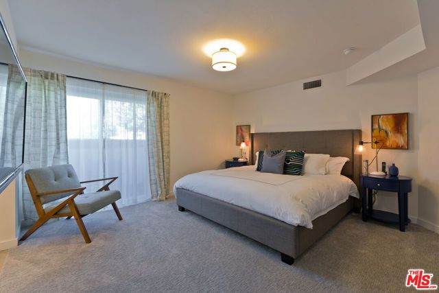 3545 Ridgeview Circle, Palm Springs, CA 92264