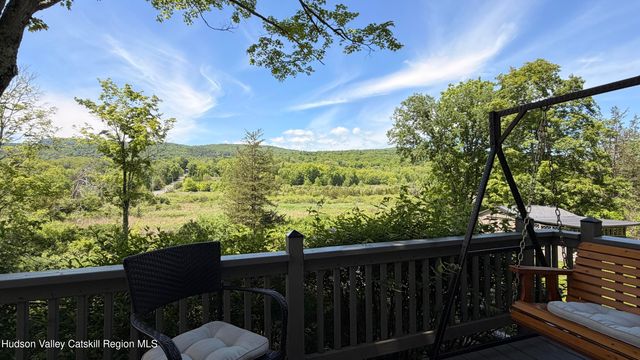 91 Mountain Rest Road, New Paltz, NY 12561