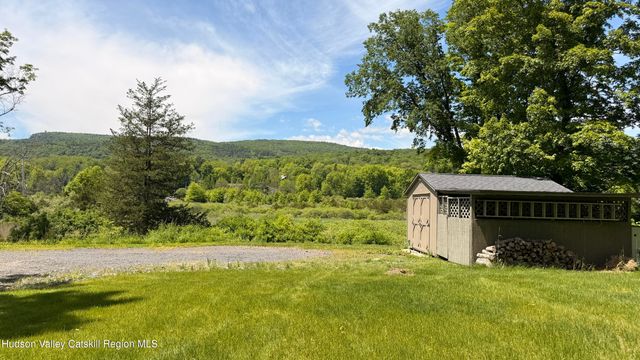 91 Mountain Rest Road, New Paltz, NY 12561