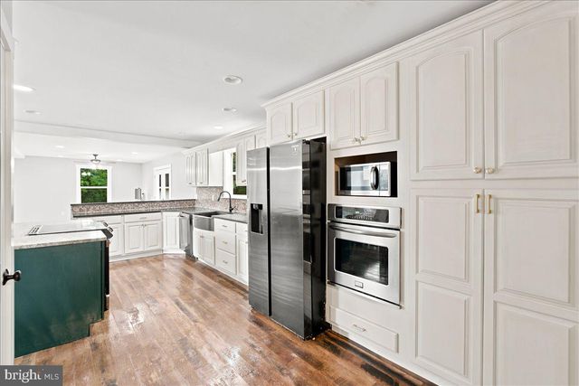 193 MARSH LN, White Post, VA 22663