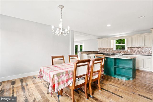 193 MARSH LN, White Post, VA 22663