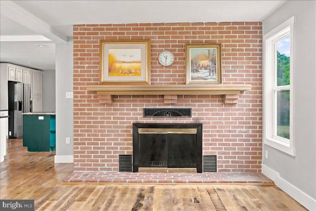 193 MARSH LN, White Post, VA 22663
