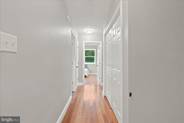 193 MARSH LN, White Post, VA 22663
