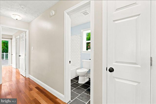 193 MARSH LN, White Post, VA 22663