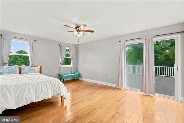 193 MARSH LN, White Post, VA 22663