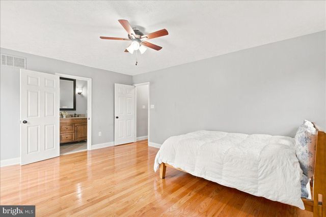 193 MARSH LN, White Post, VA 22663