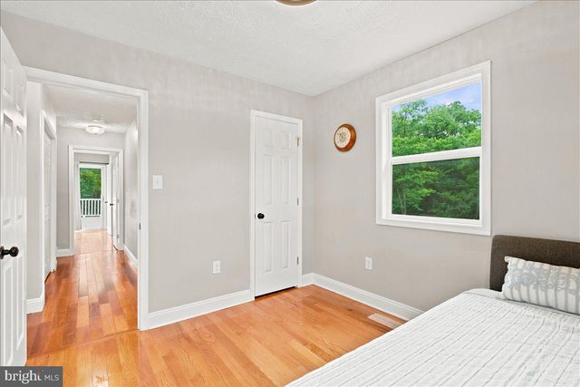 193 MARSH LN, White Post, VA 22663