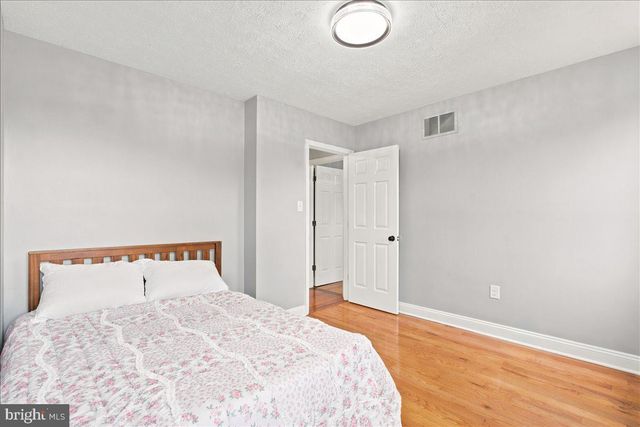 193 MARSH LN, White Post, VA 22663