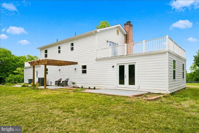 193 MARSH LN, White Post, VA 22663