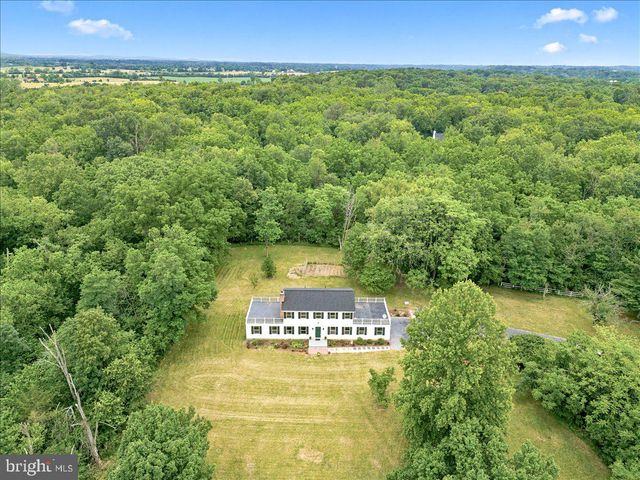 193 MARSH LN, White Post, VA 22663