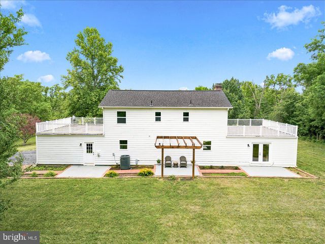 193 MARSH LN, White Post, VA 22663