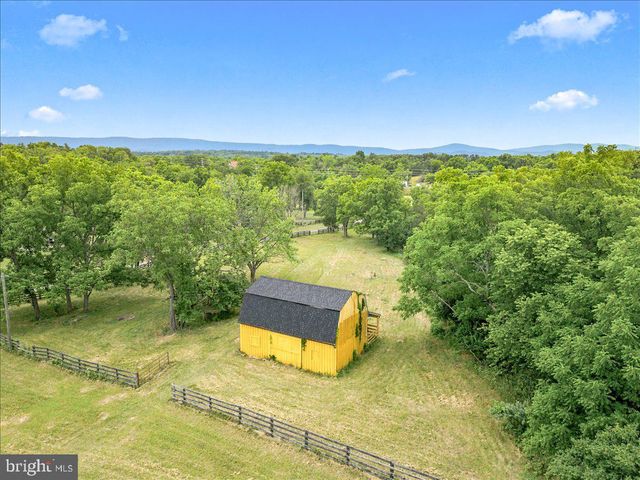 193 MARSH LN, White Post, VA 22663