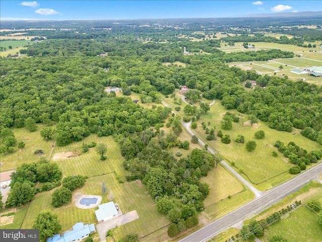 193 MARSH LN, White Post, VA 22663