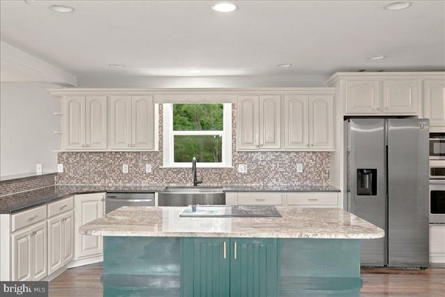193 MARSH LN, White Post, VA 22663