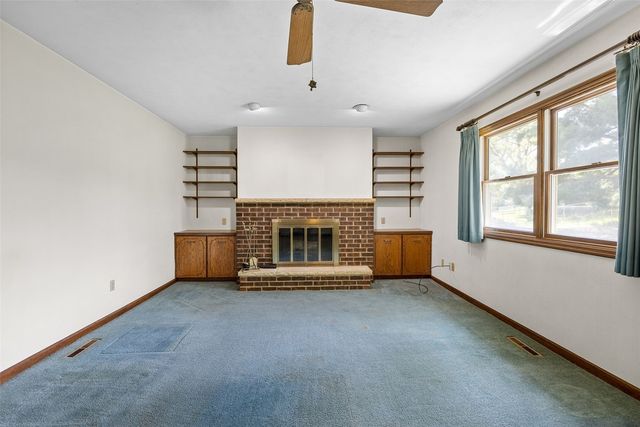 3005 29th Avenue, Marion, IA 52302