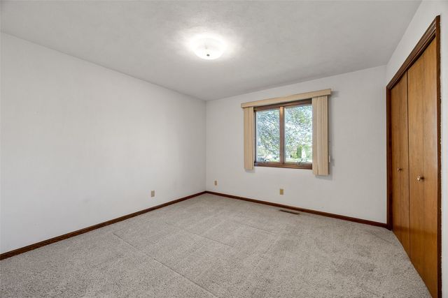 3005 29th Avenue, Marion, IA 52302