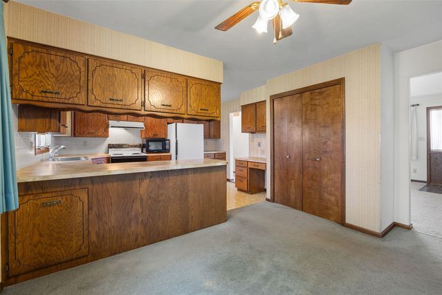 3005 29th Avenue, Marion, IA 52302