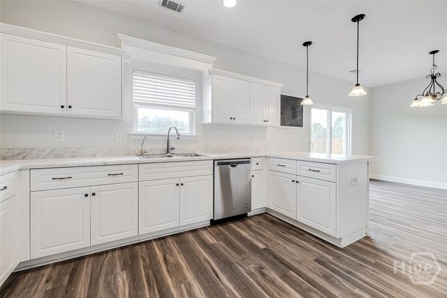 208 Timberlake Drive, Guyton, GA 31312