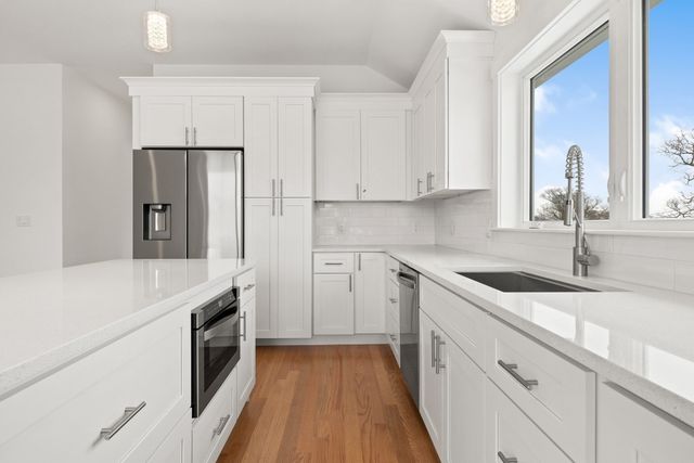 2 Old County Rd 6, Salisbury, MA 01952