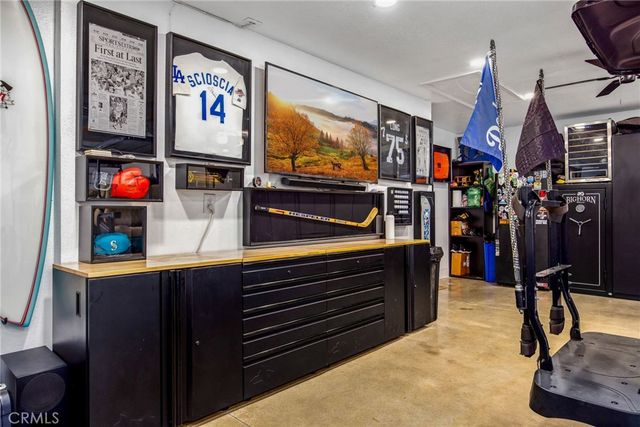 30520 Cinnamon Teal, Canyon Lake, CA 92587