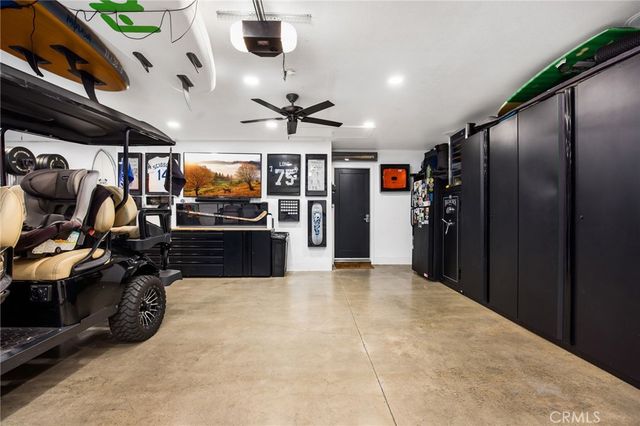 30520 Cinnamon Teal, Canyon Lake, CA 92587