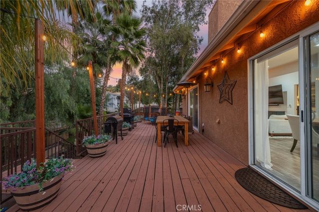 30520 Cinnamon Teal, Canyon Lake, CA 92587