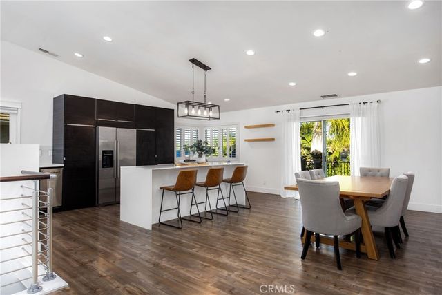 30520 Cinnamon Teal, Canyon Lake, CA 92587