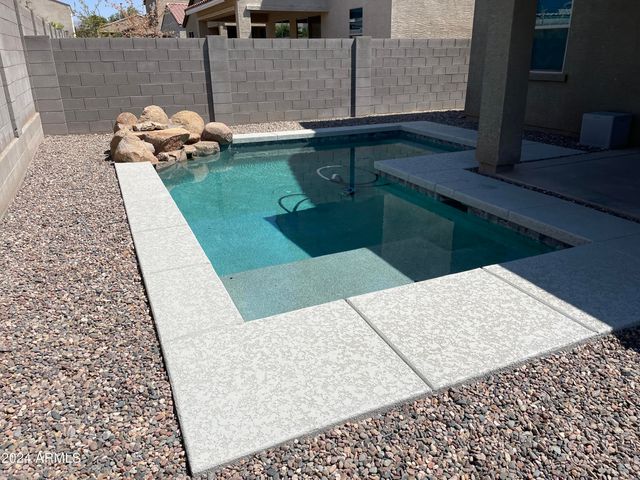 2018 N 213TH Drive, Buckeye, AZ 85396