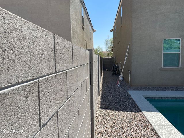2018 N 213TH Drive, Buckeye, AZ 85396