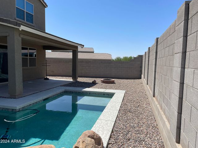 2018 N 213TH Drive, Buckeye, AZ 85396