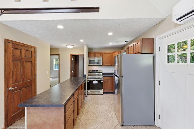 13995 Graham Road SW, Pataskala, OH 43062