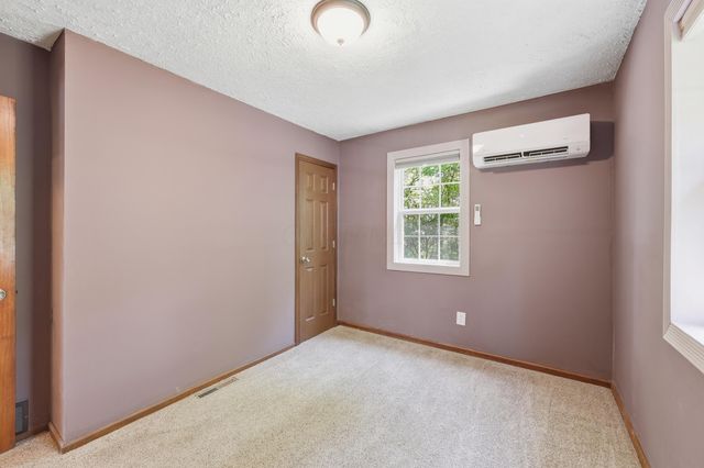 13995 Graham Road SW, Pataskala, OH 43062