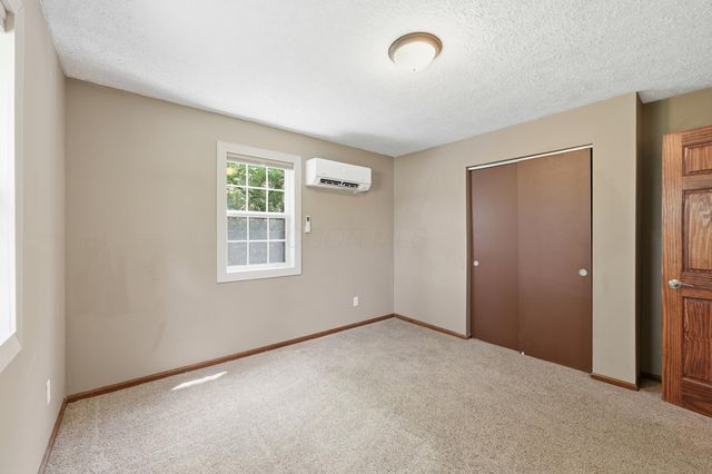 13995 Graham Road SW, Pataskala, OH 43062