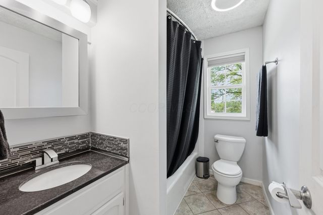 13995 Graham Road SW, Pataskala, OH 43062