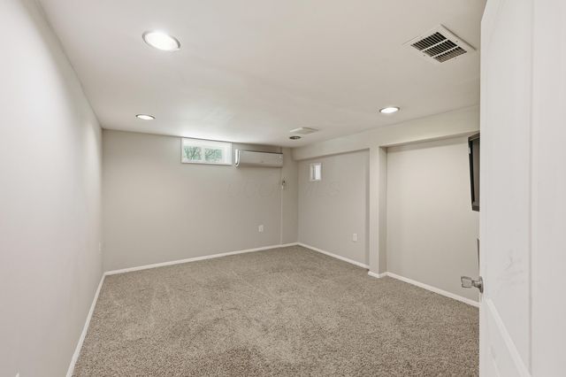 13995 Graham Road SW, Pataskala, OH 43062