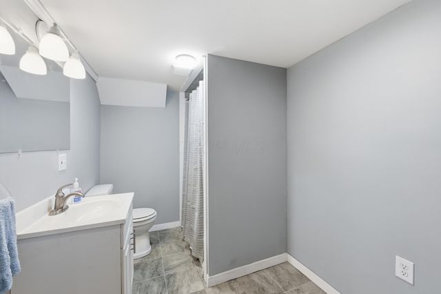 13995 Graham Road SW, Pataskala, OH 43062