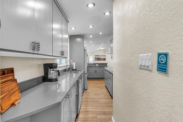 340 81ST AVENUE, St Pete Beach, FL 33706
