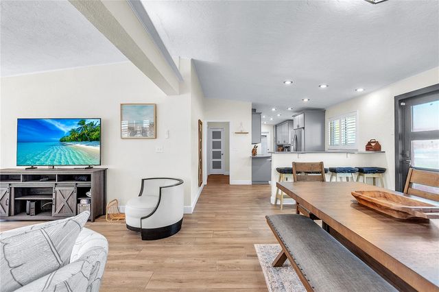 340 81ST AVENUE, St Pete Beach, FL 33706