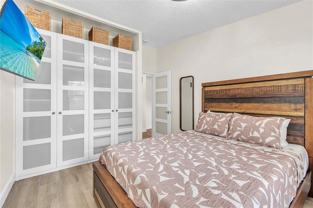 340 81ST AVENUE, St Pete Beach, FL 33706