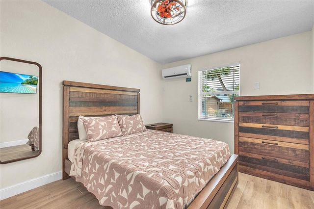 340 81ST AVENUE, St Pete Beach, FL 33706