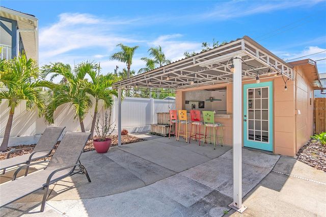 340 81ST AVENUE, St Pete Beach, FL 33706