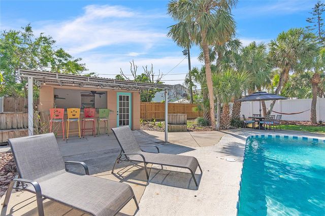 340 81ST AVENUE, St Pete Beach, FL 33706