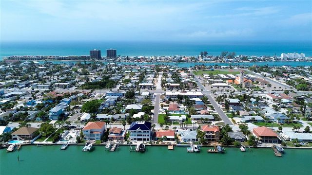 340 81ST AVENUE, St Pete Beach, FL 33706