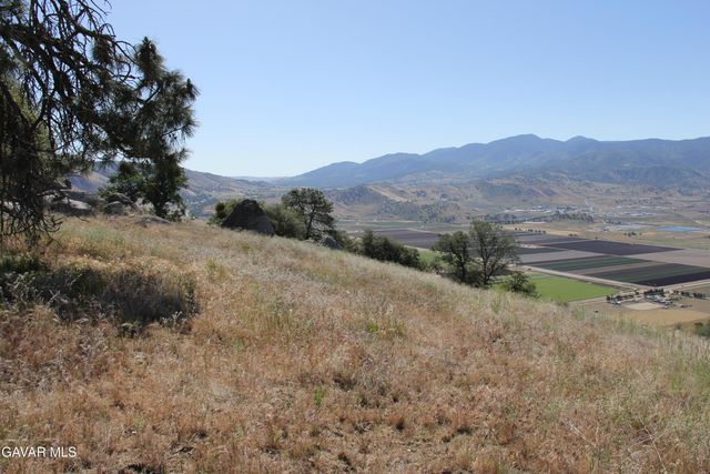26540 Skyline Drive, Tehachapi, CA 93561