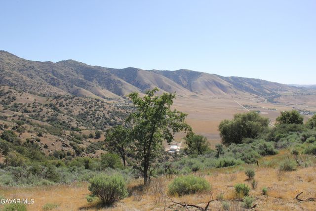 26540 Skyline Drive, Tehachapi, CA 93561