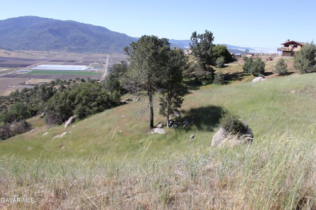 26540 Skyline Drive, Tehachapi, CA 93561