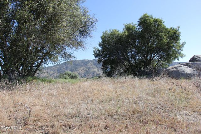 26540 Skyline Drive, Tehachapi, CA 93561